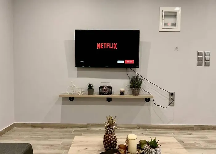 ι Gold Apartamento Calamata