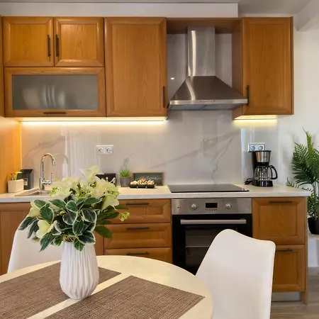 شقة ιlovehome Gold كالاماتا